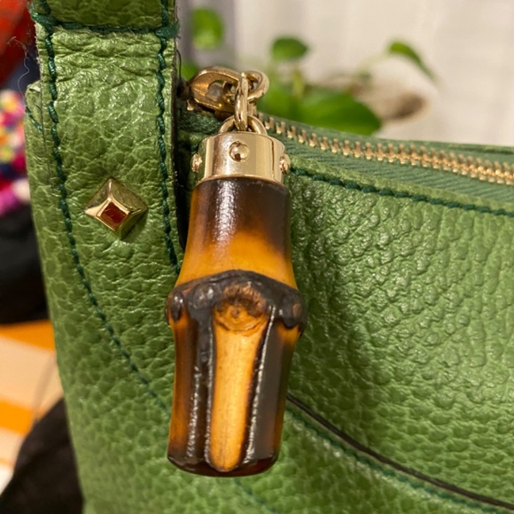 Authentic Gucci vintage bamboo top handle shoulder bag - Picture 4 of 7